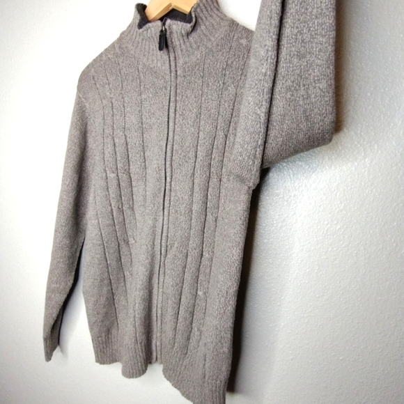 Oscar de la Renta Men's Cotton Blend Cable Knit Fall Winter Long Sleeves Sweater - Picture 6 of 13